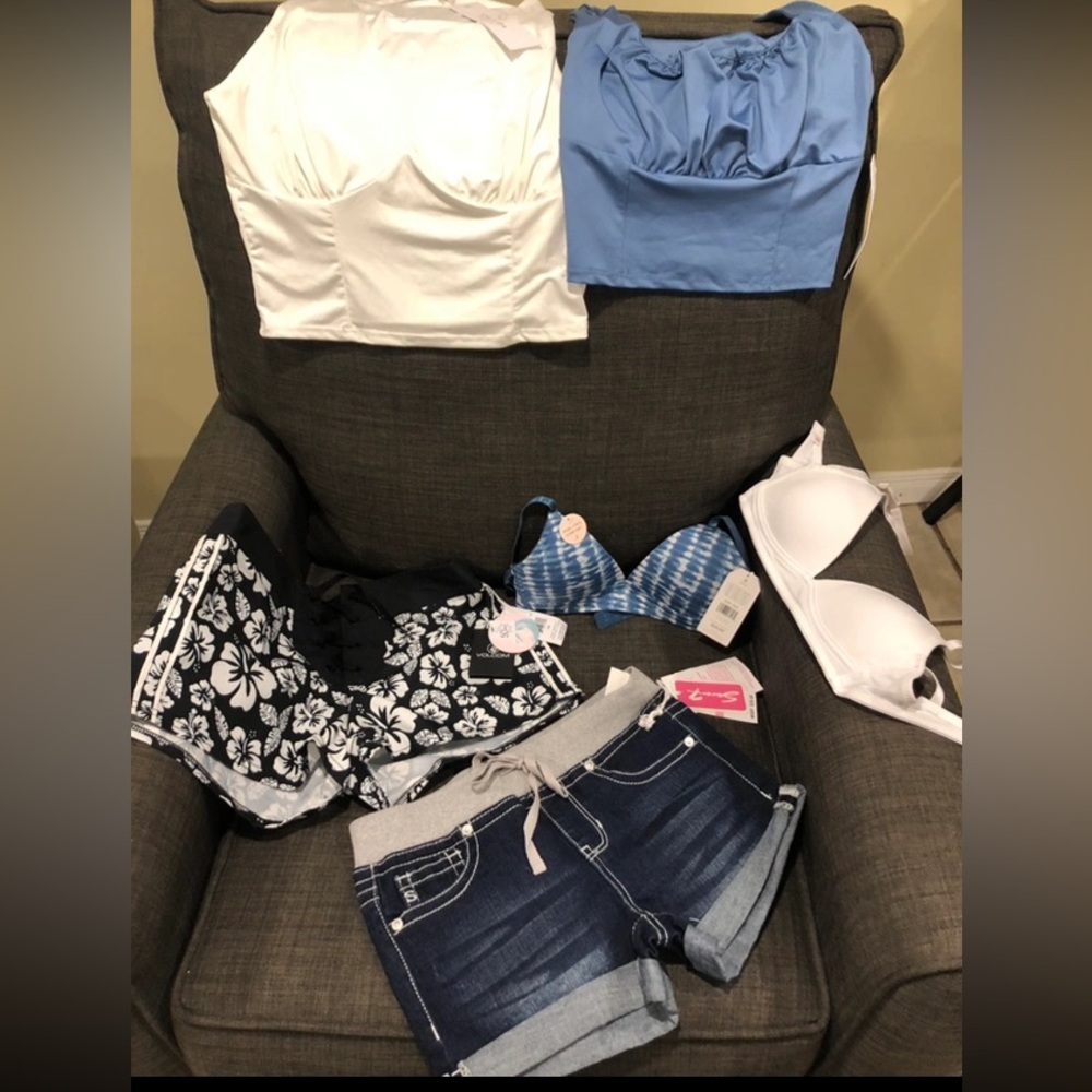 Girls clothing
